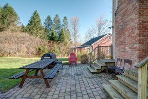 Plenty of backyard seating