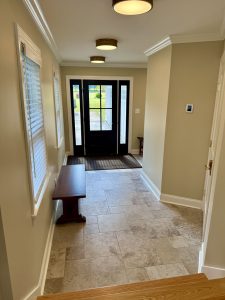 Main Floor Front Entrance/Mudroom